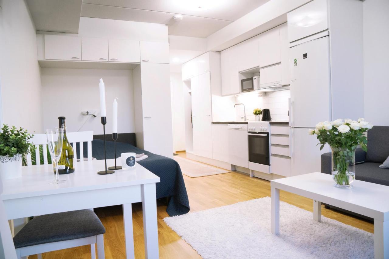 Lovely Northern Apartment, Parking Oulu Esterno foto